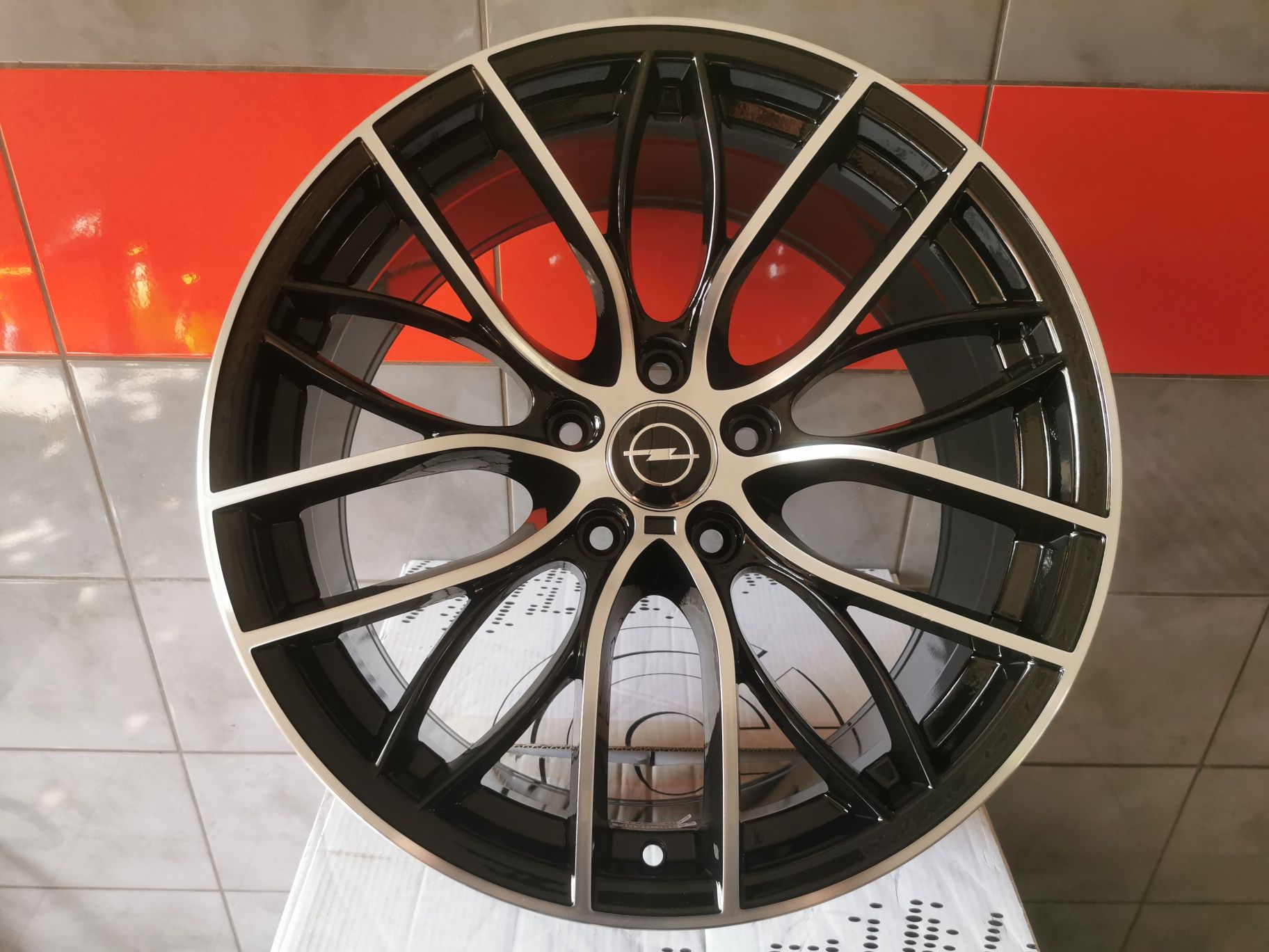 Nowe! FELGI 19" 5x120 Opel Insignia A BMW E92 X1 X3 F10 F30 GT TURING