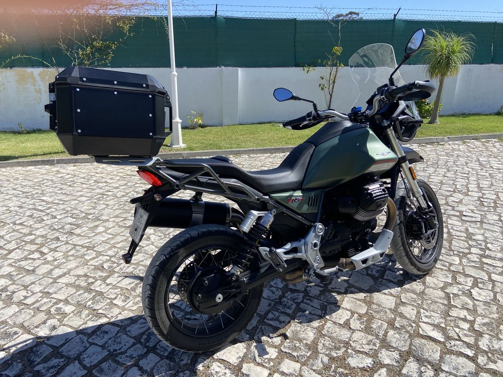 Moto guzzi v85 tt