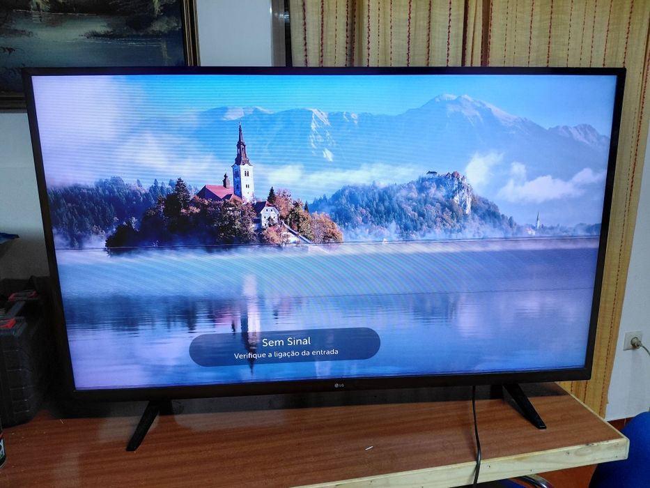 Vendo televisão LG