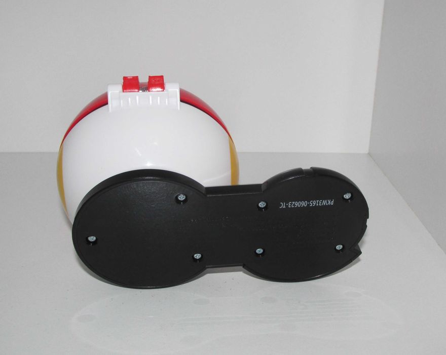 Pikachu M + Fast Ball Pokémon Surprise Attack Game, SA5