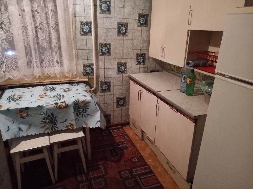 Продам 1к.кв.Гостомель,вул.Рекунова,38 м.кв.Косметичний стан!