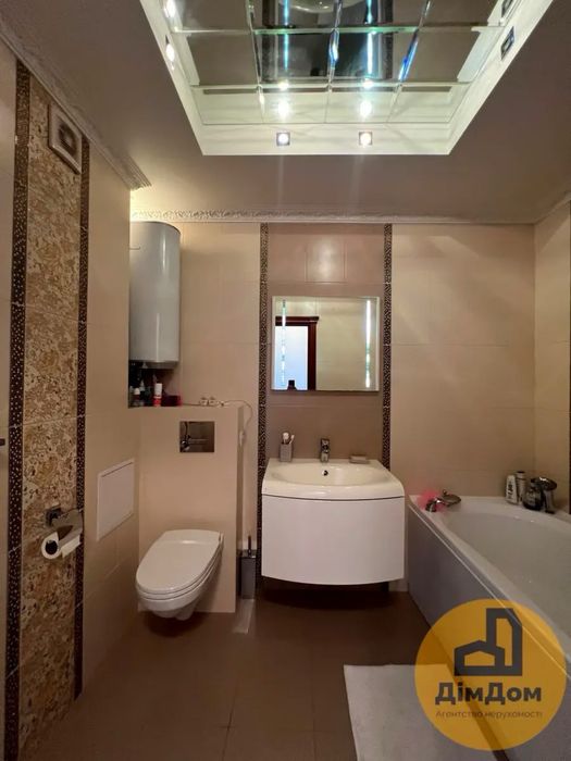 ГЕНЕРАТОР! Продаж 3к квартира вулиця Урлівська 30. БЕЗ КОМІСІЇ