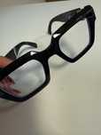 Czarne stylowe okulary