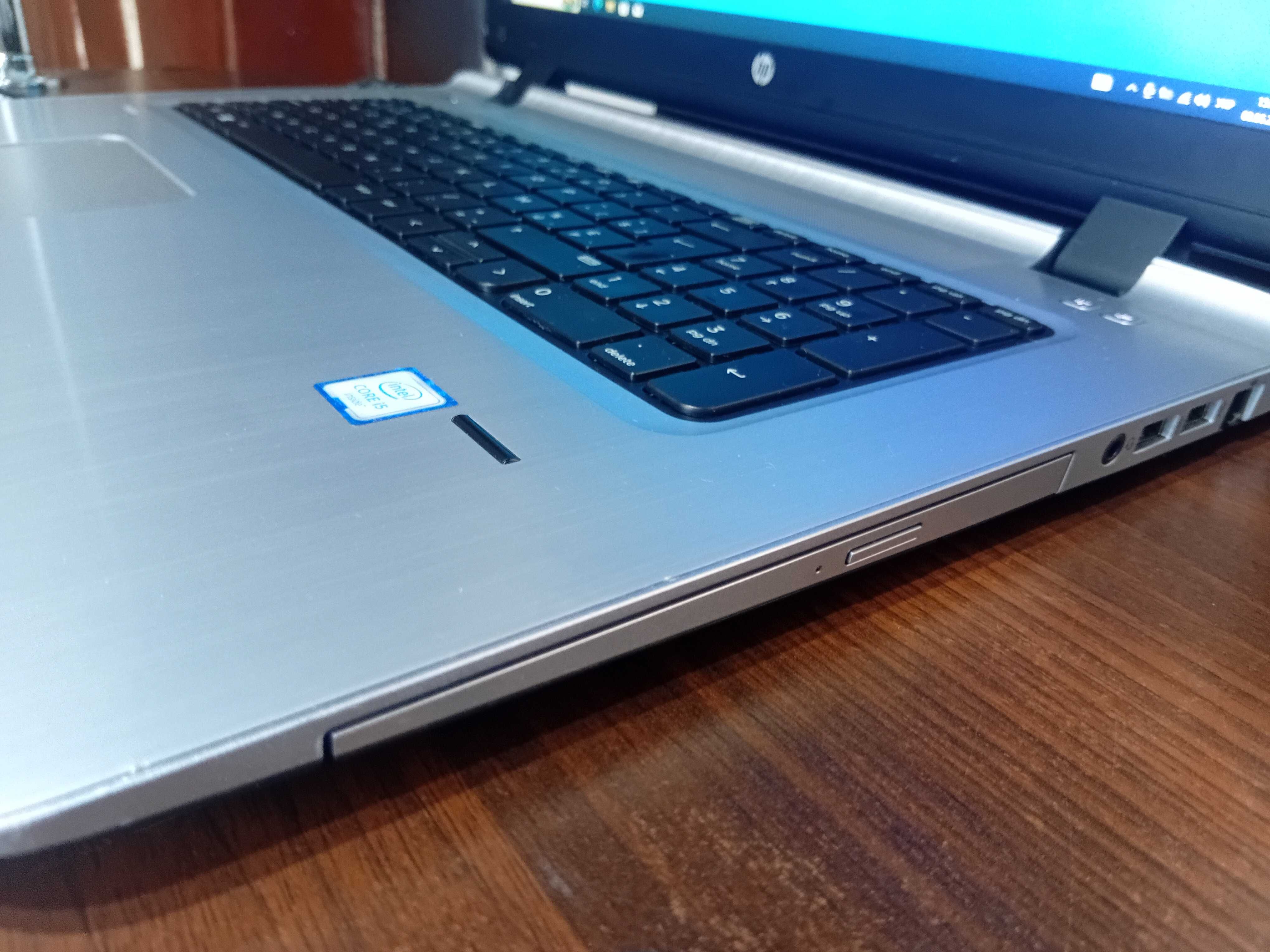 Ігровий HP17FullHD i5/M2 512gbAMD/16RAM