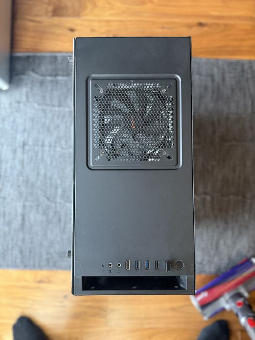 Компютер NZXT s340 i7 8700k