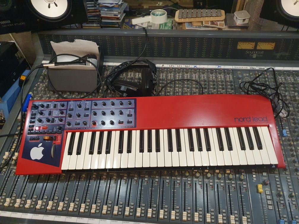 Nord Lead 1 virtual analog