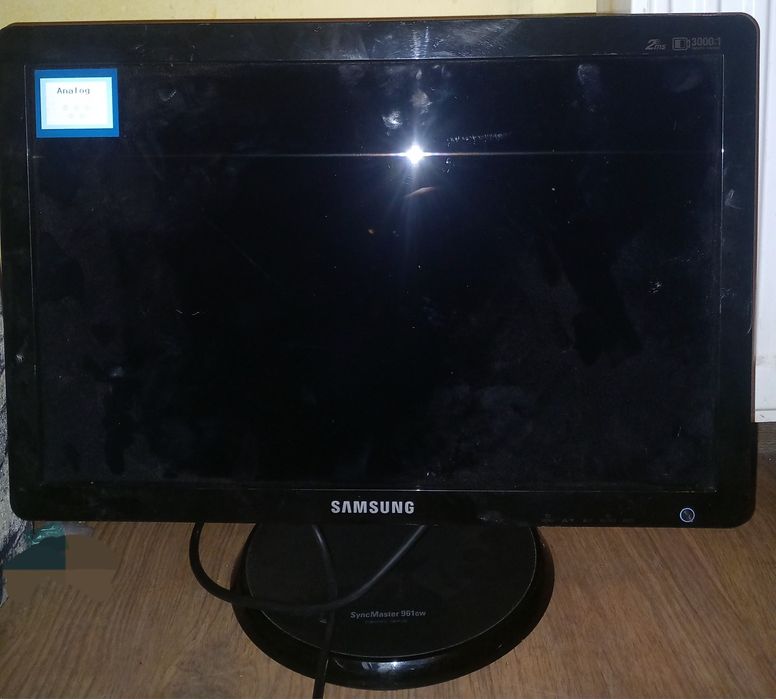 Monitor Samsung SyncMaster 961GW. Idealny stan