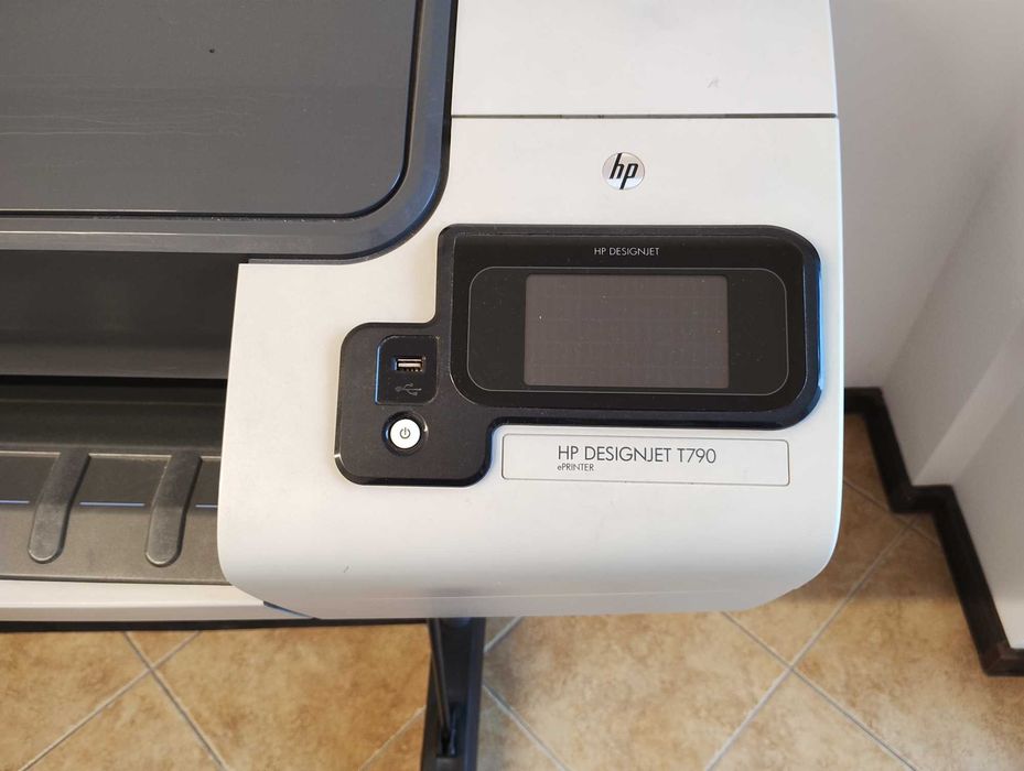 Ploter HP Designjet T790