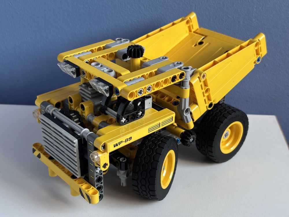 LEGO Technic 42035 Ciężarówka górnicza