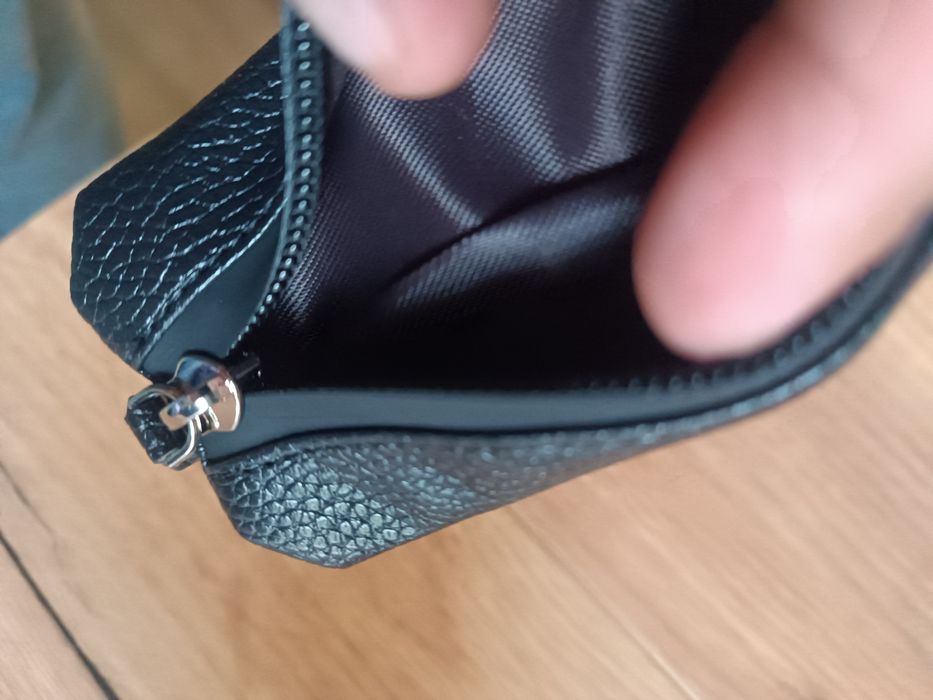 Etui na klucze z karabińczykiem