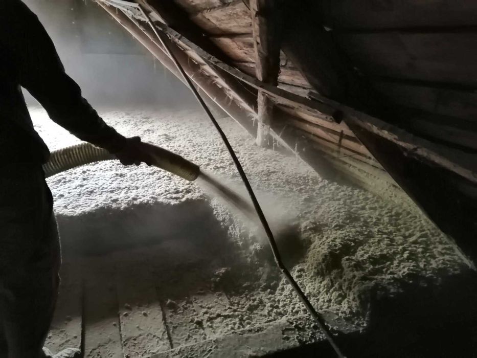 Celuloza Wełna Mineralna Granulat Stropy Dachy Poddasza Ocieplanie