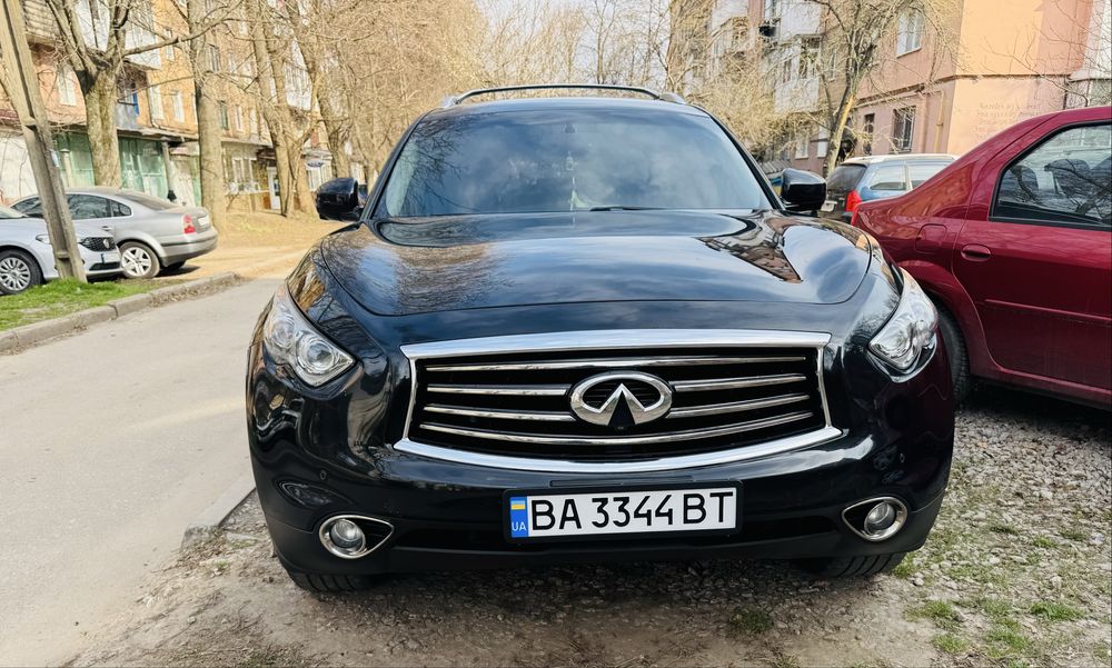 Продам Infiniti fx35/qx70 2012 року