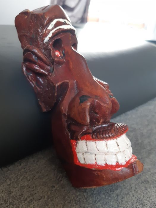 Rzeźba szczęka Kamiński unikat