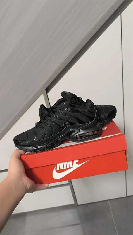 czarny^Jerzyk^NikeMaxTN^UnisexTrampki Roz.44.5