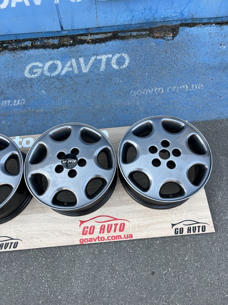 Goauto диски Peugeot 5/108 r15 et45 6.5j dia65.1 як нові