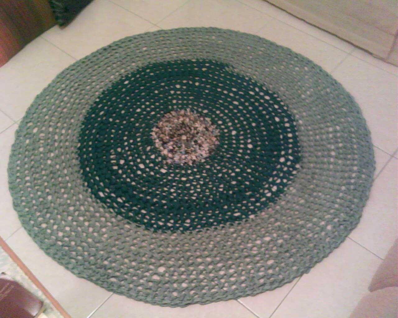 Carpetes de crochet originais (em trapilho) feitas à mão (handmade)