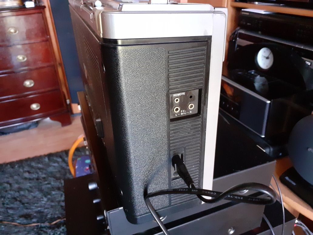 Sharp Gf 9090 Bumbox  Vintage