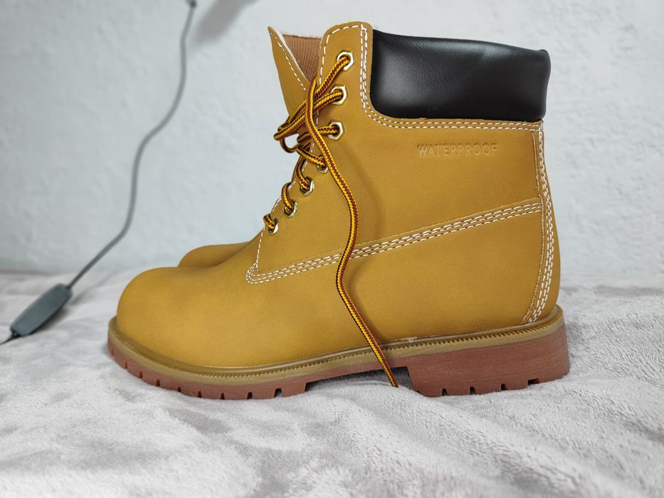 Чоловічі черевики 42 розмір (27 см)