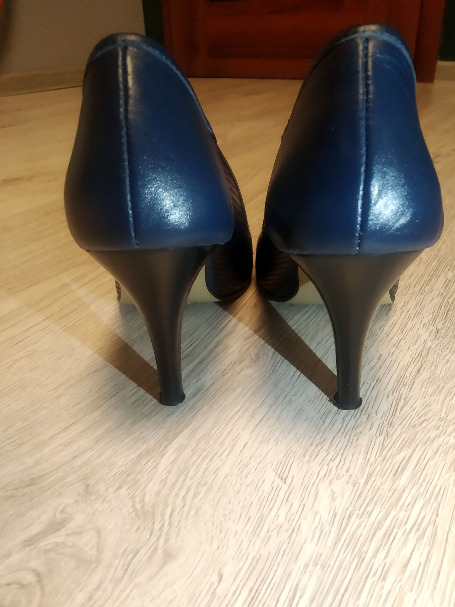 Buty szpilki  rozmiar 38