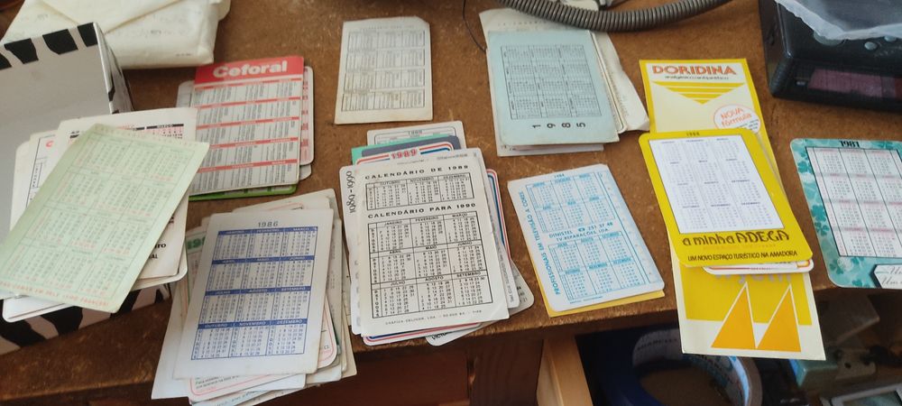 51 Calendários de bolso antigos de 1981 a 1990