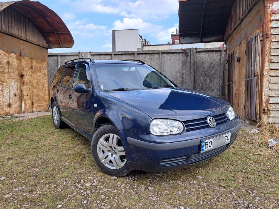 Volkswagen Golf 4 1.6 AT газ бензин універсал автомат