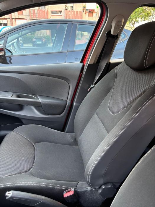 Vendo Renault Clio IV Sport Tourer ST 0.9 TCE Dynamique