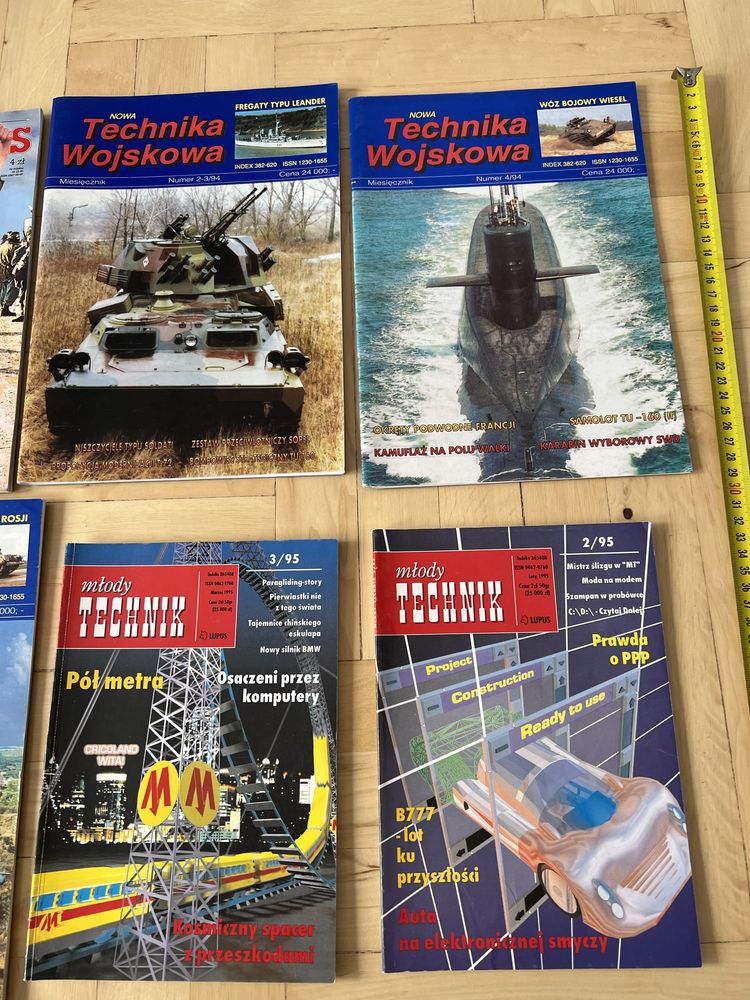 Komandos, Technika Wojskowa, młody technik 12 szt 1994,1995 zadbane