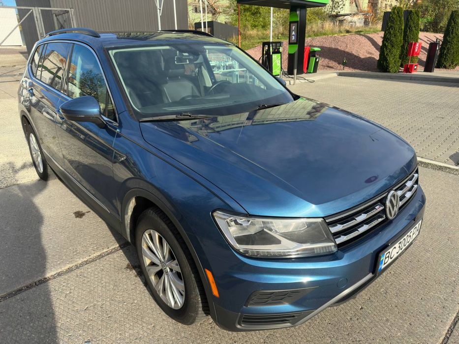 Продаж авто Volkswagen Tiguan 2.0 бензин