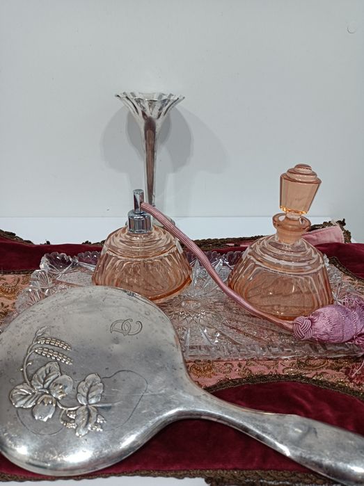 Lustro ,inicjały DC -toaletka 1939 Srebro ,srebrzenie. Antyk.