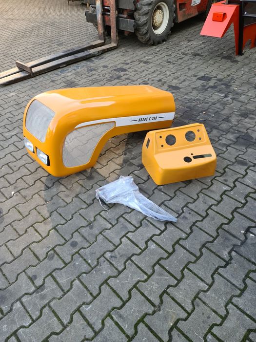 Kabiną C360 Kabina c330 Maska c360 Nowa kabina  Ursus c360