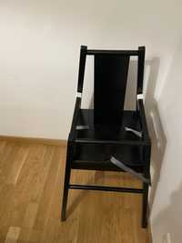 Cadeira alta com tabuleiro