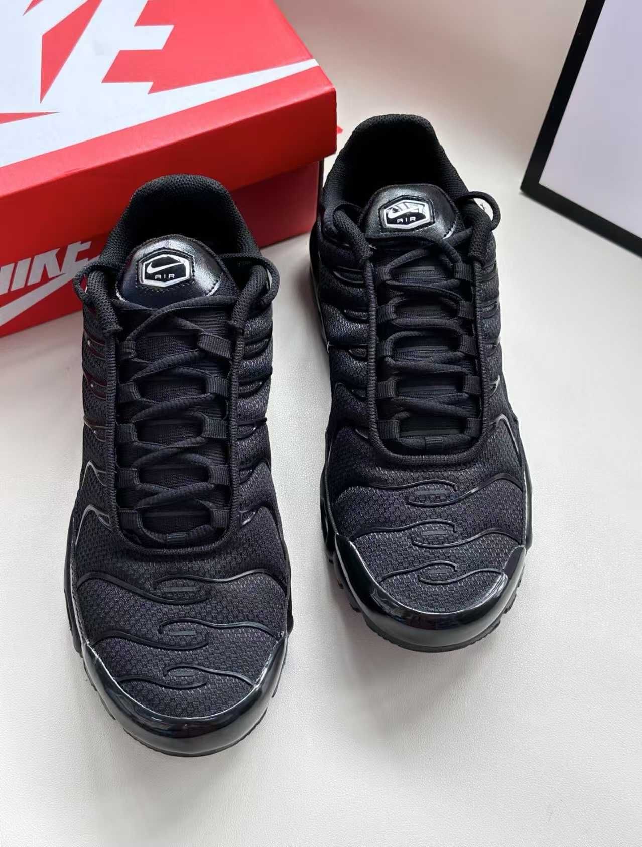 buty Nike Air Max_Black trampki R.37