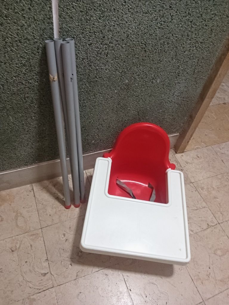 Cadeira de alimentação para bebé