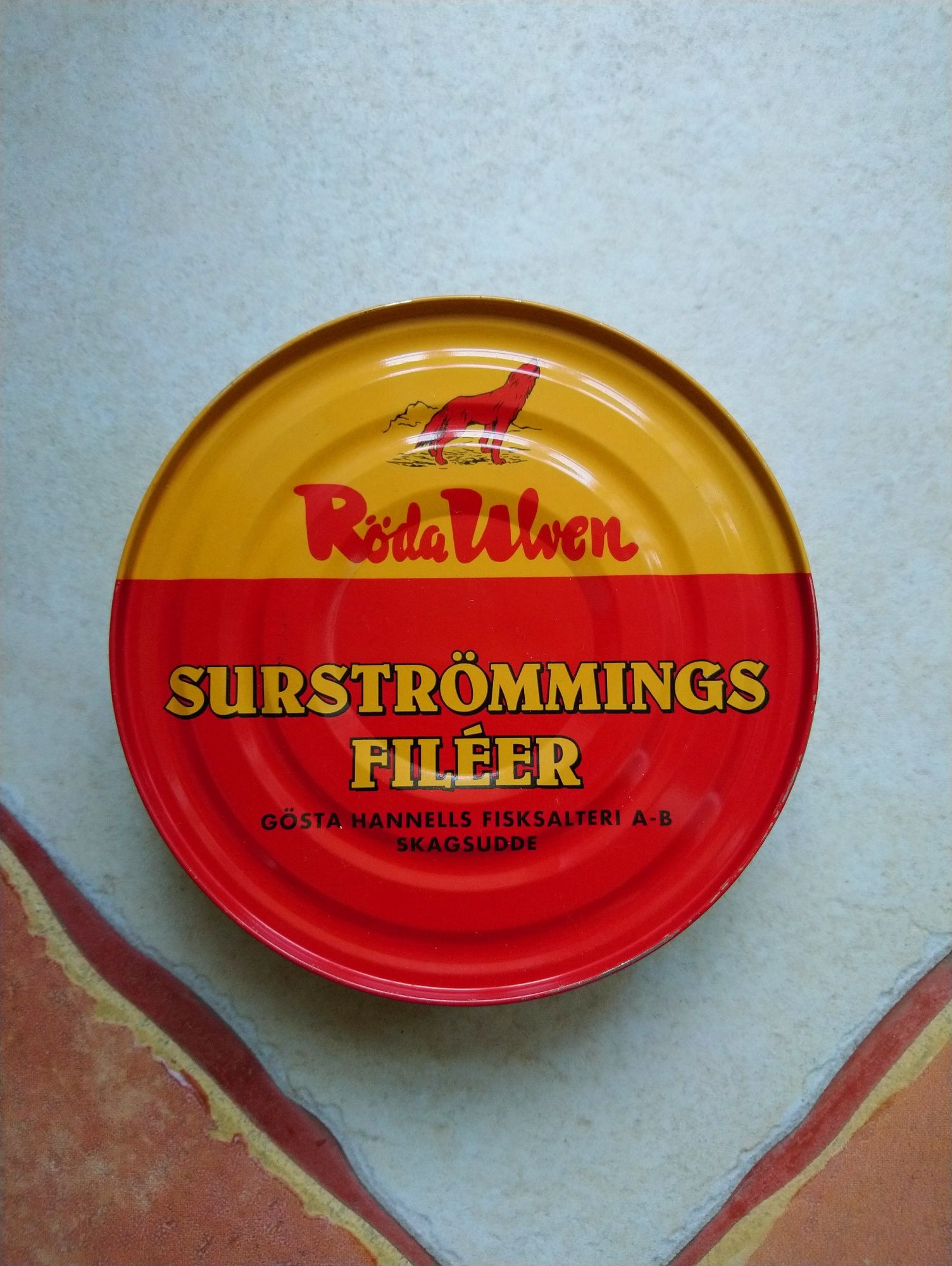Шведський делікатес рибна консерва сюрстреммінг Surstromming Roda