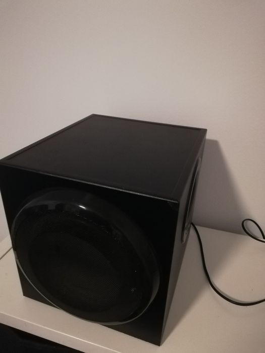 Logitech z 906 subwoofer