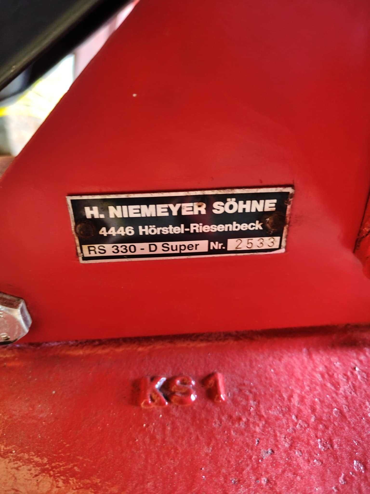 Zgrabiarka karuzelowa Niemeyer RS 330-D Super