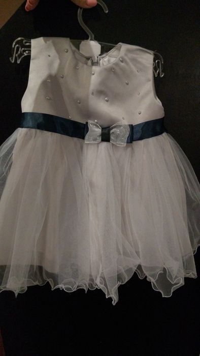 Sukienka dla dziewczynki 74 galowa elegancka na roczek chrzest suknia