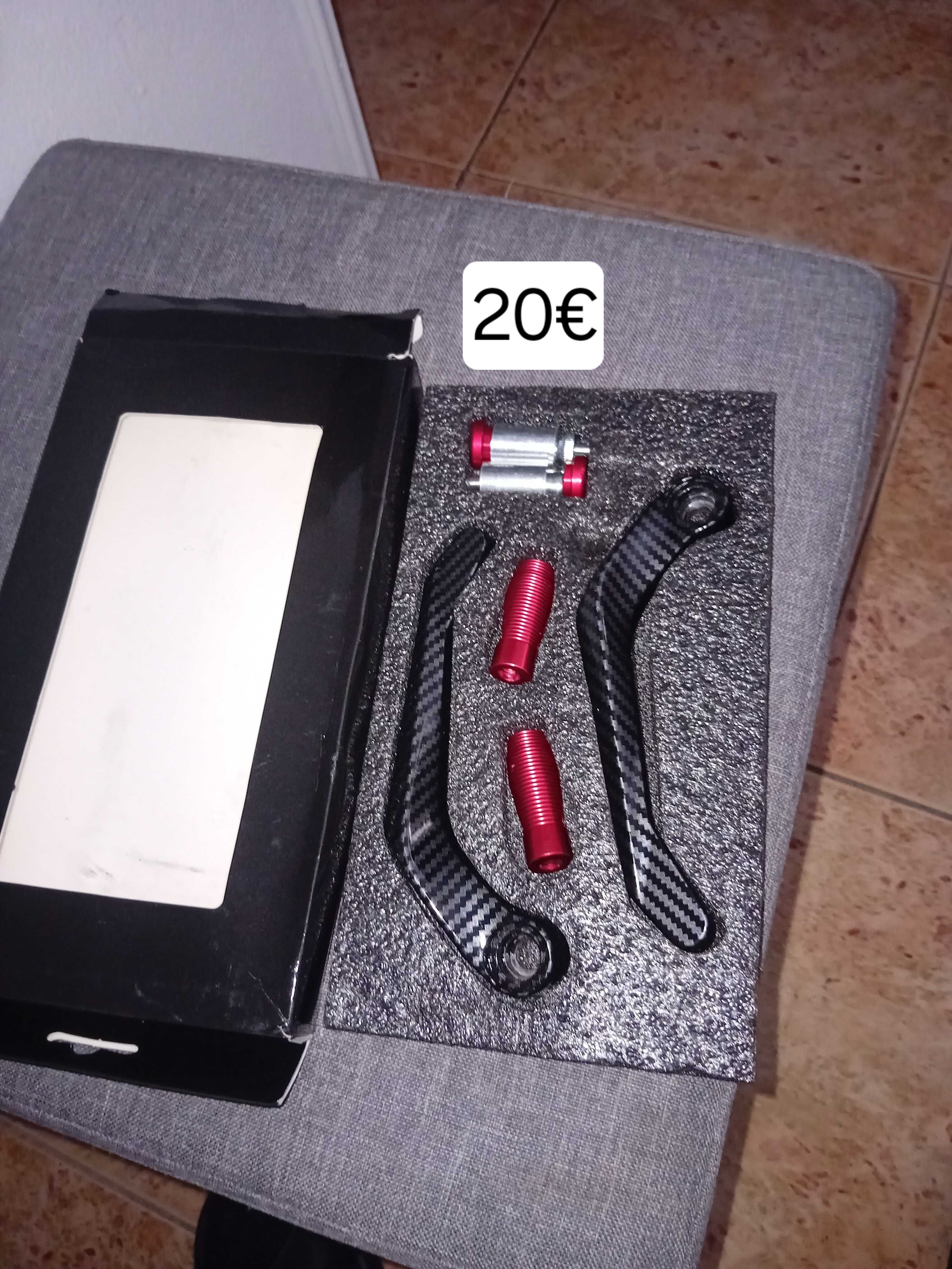 Protecção de manetes para motas