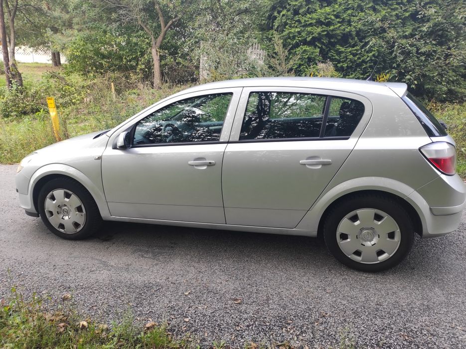 Opel Astra H 1,6 benzyna! Klimatyzacja!