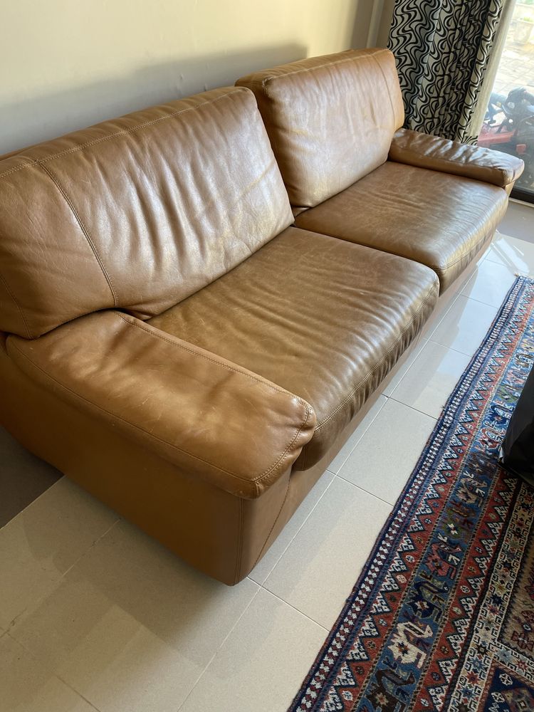 Sofá em Cabedal Bege Castanho