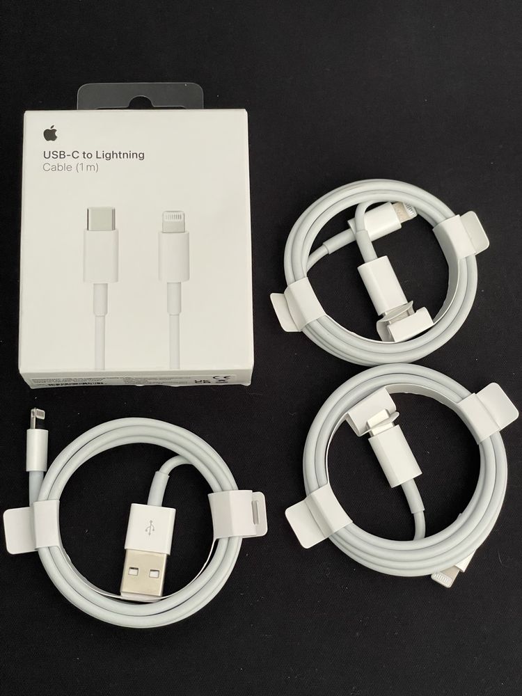 Оригінальні комплектні кабелі lightning iPhone