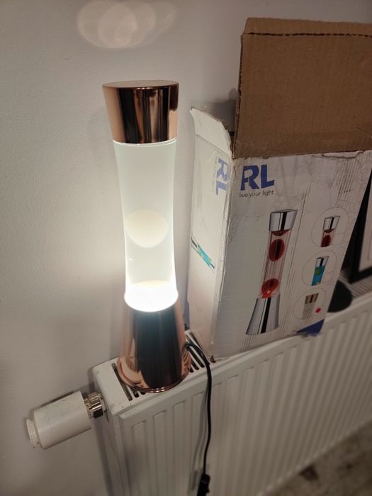 Lampa typu lawa kolor złoto bialy