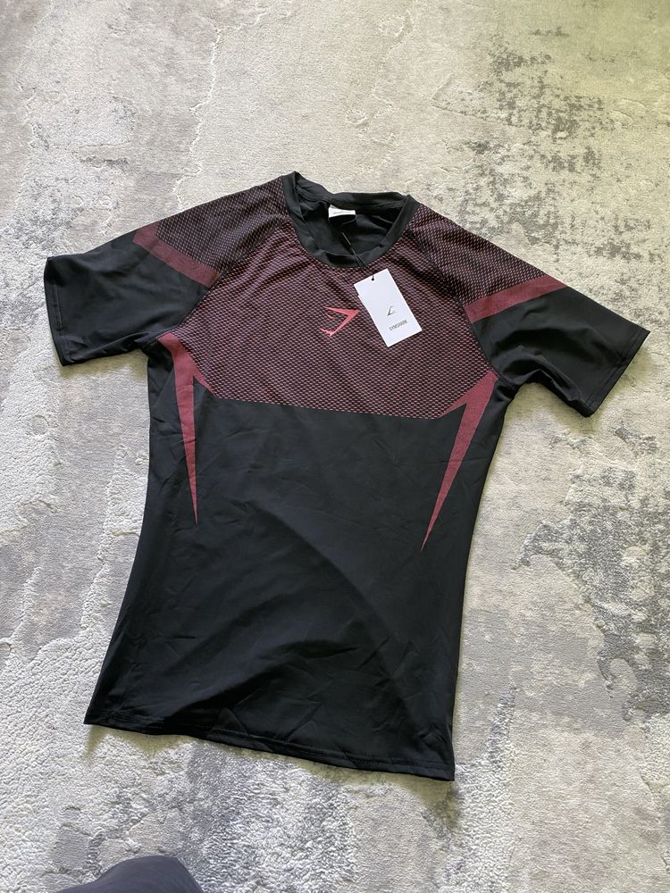 Останній розмір Gymshark Onyx V5 Seamless T-Shirt (Red M)