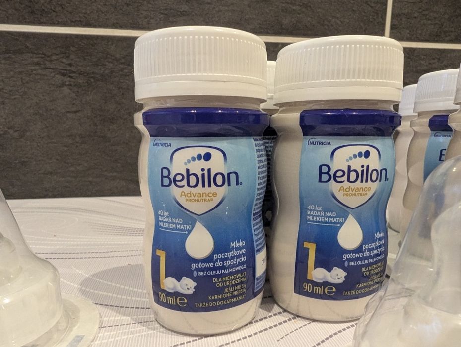 Bebilon Advance 1 butelka gotowe 13 sztuk + smoczki