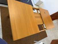 Mesa IKEA BJURSTA de extensão – carvalho sem defeitos