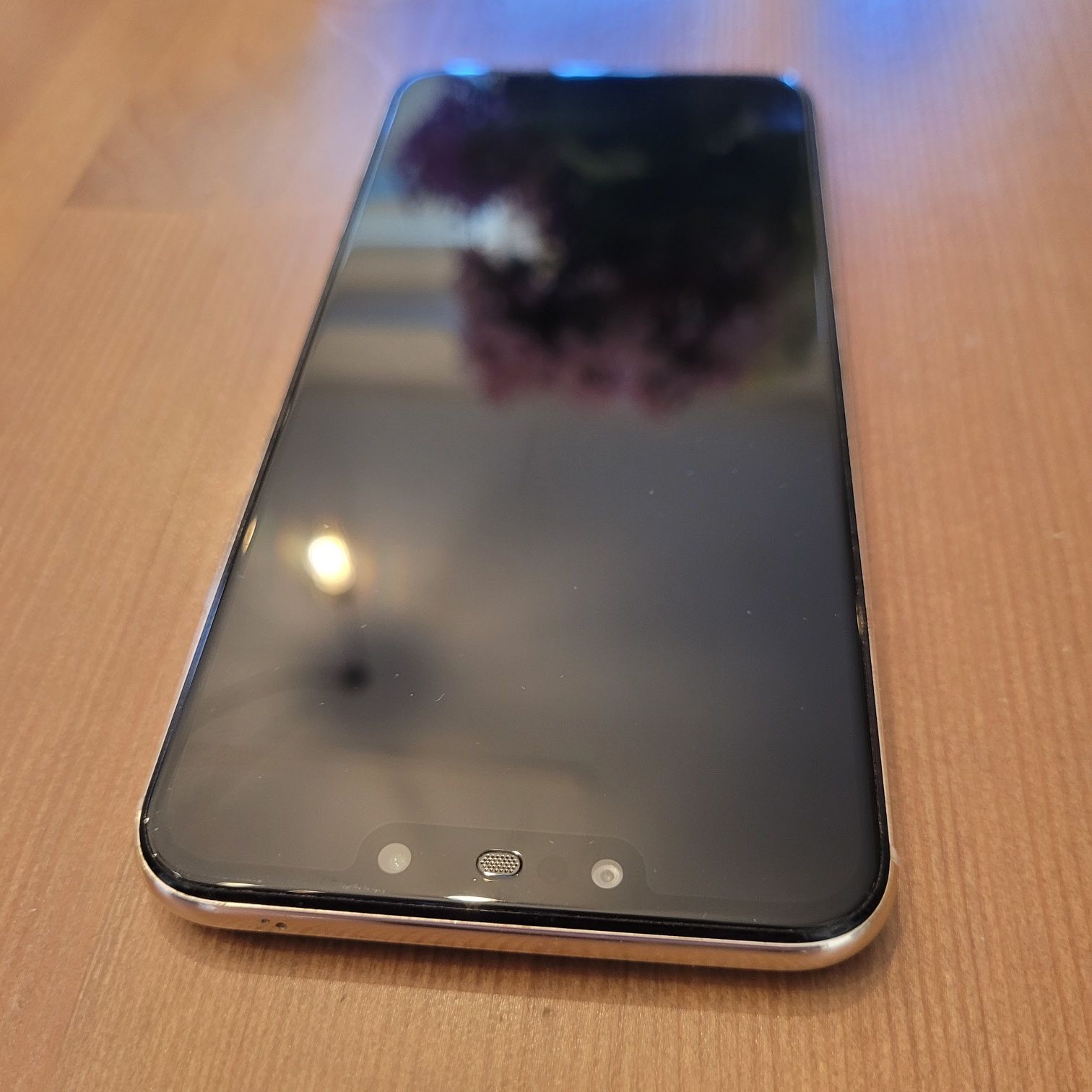 Huawei Mate 20 Lite 4/64GB – smartfon w dobrym stanie, duży zestaw