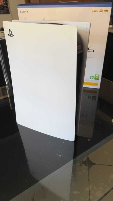 Playstation 5 із джойстиком! Практично в ідеальному стані