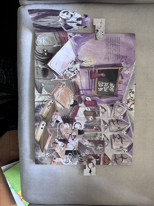 Livro tridimensional - Escola das Trevas