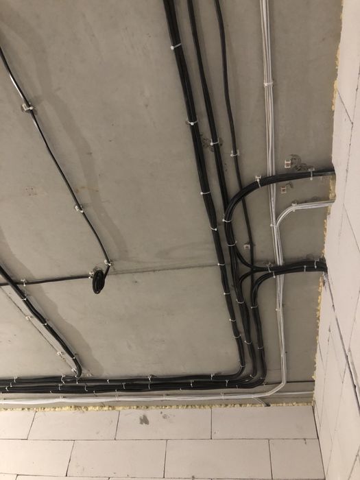 Послуги електрика, електромонтажні роботи.