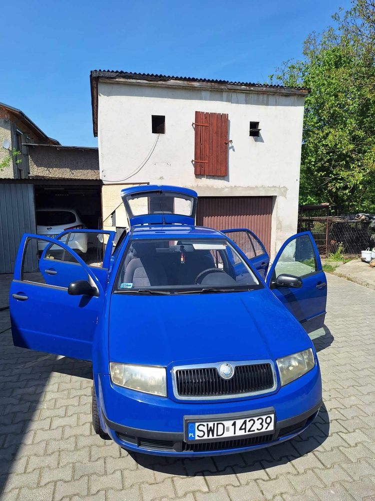 Sprzedam Skoda Fabia 2002 r 1.4 90km